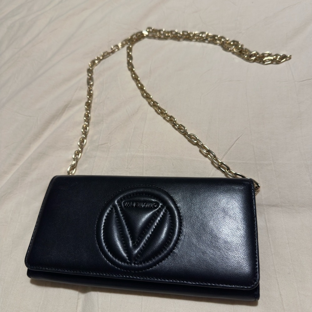 Black Valentino by Mario Chain Wallet on Chain